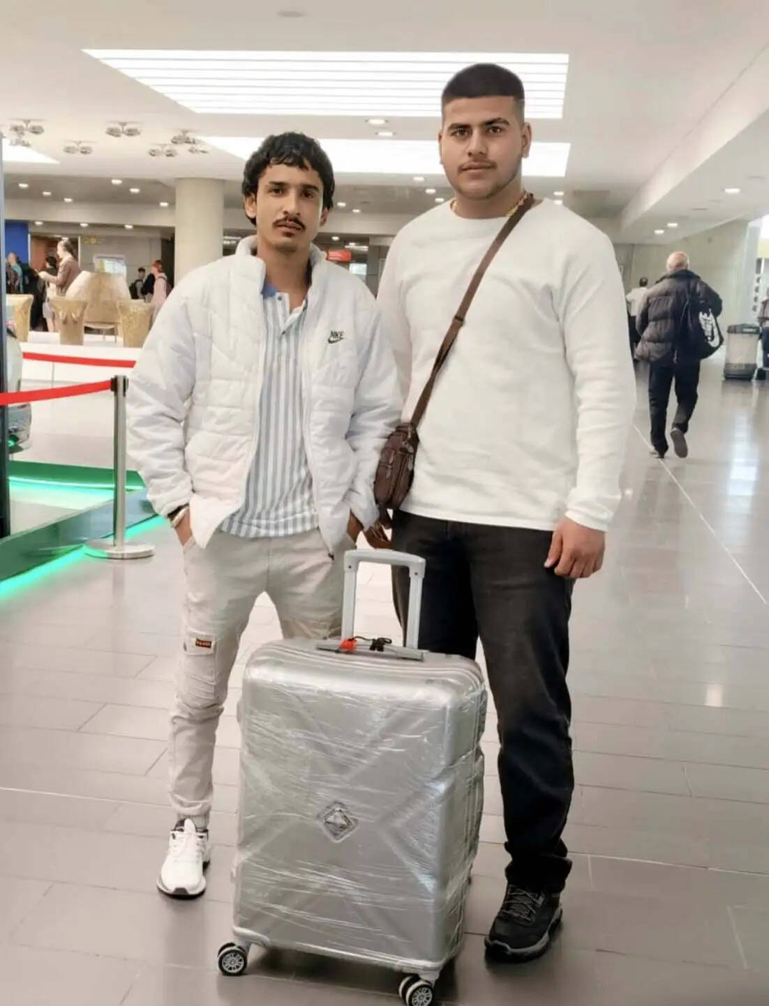 हिसार : दुबई में फंसा भारत का टूरिस्ट गाइड , विदेश से बहन की शादी में आने का सपना टूटा