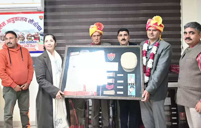 सोनीपत में चार पुलिस कर्मी हुए सेवानिवृत्त