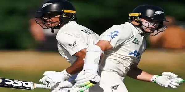 रचिन और लेथम के शतकों से न्यूजीलैंड मजबूत, वेस्टइंडीज पर ली 481 रन की बड़ी बढ़त