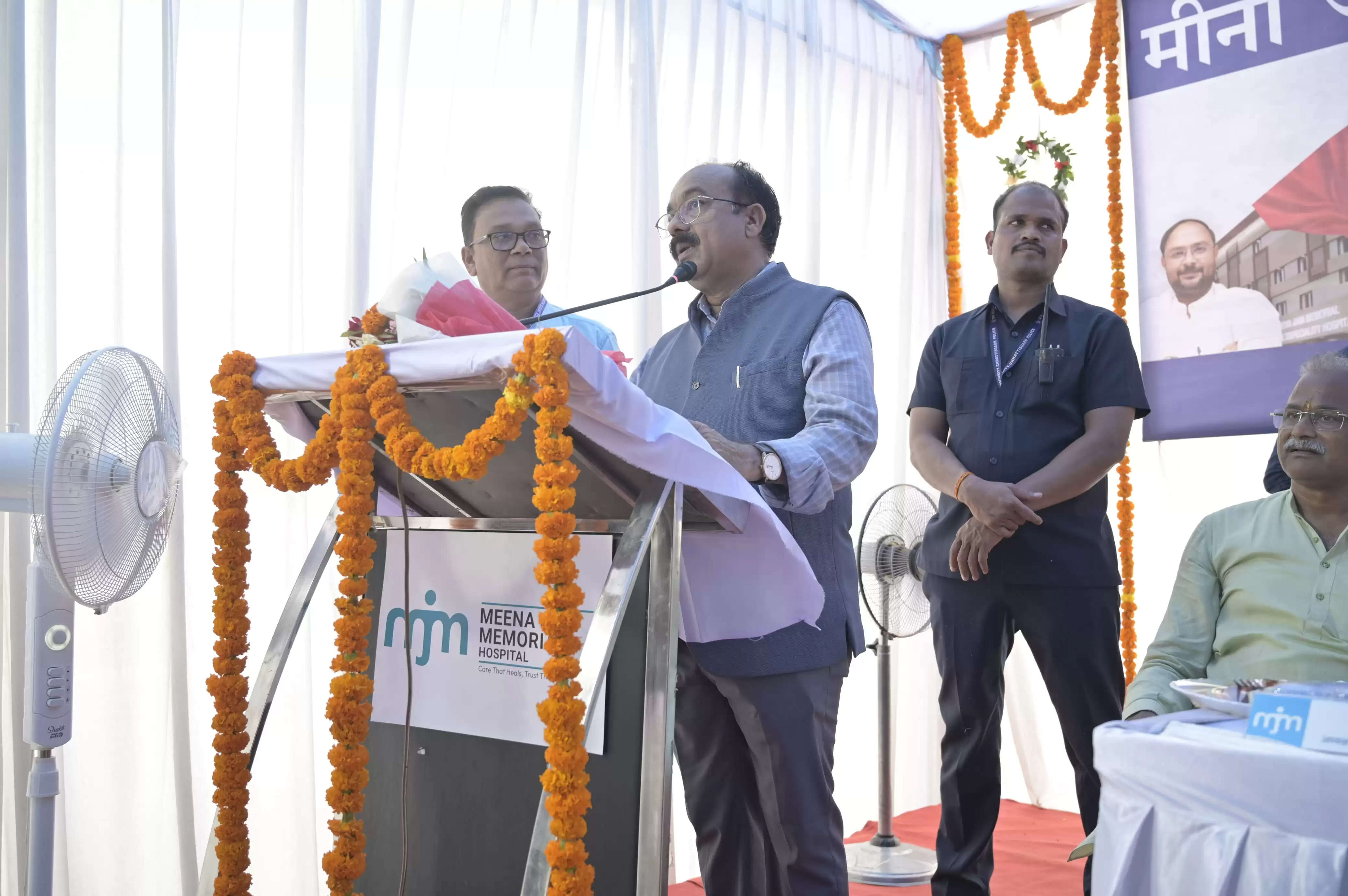 माँ की स्मृति में मरीजों की सेवा मां के प्रति सच्चा सम्मान : उपमुख्यमंत्री अरुण साव