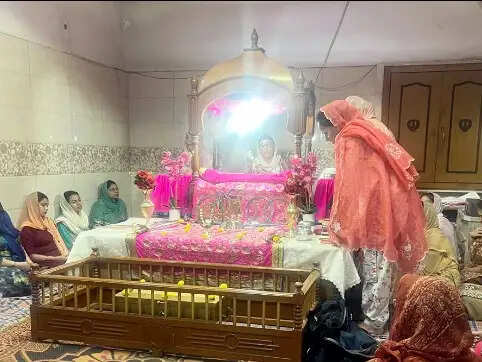 साकची गुरुद्वारा में सुखमणि साहिब पाठ शुरू