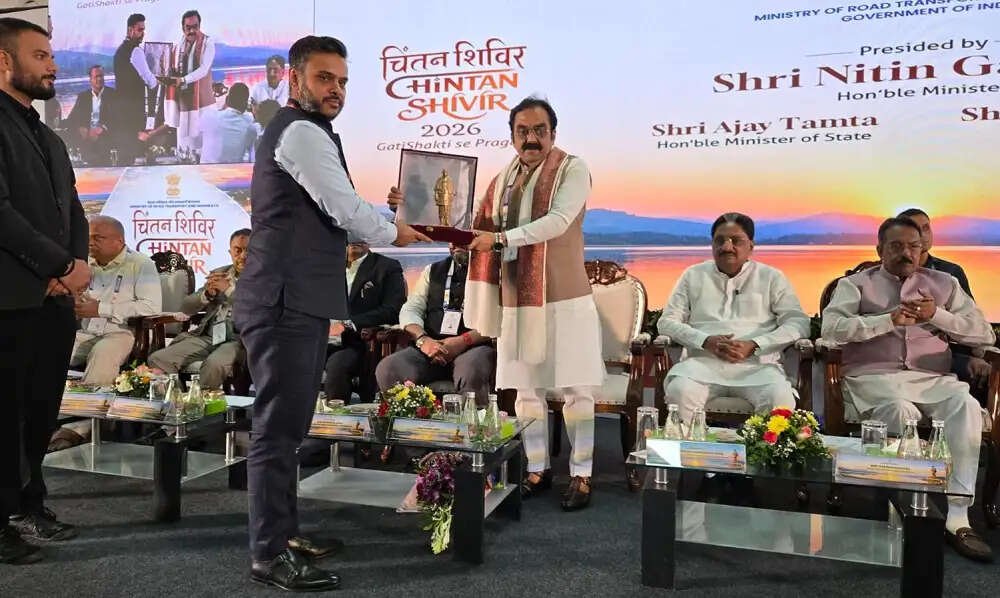 पीएम गति शक्ति पर मध्य प्रदेश के नवाचार बने अन्य राज्यों के लिए उदाहरण : नितिन गडकरी