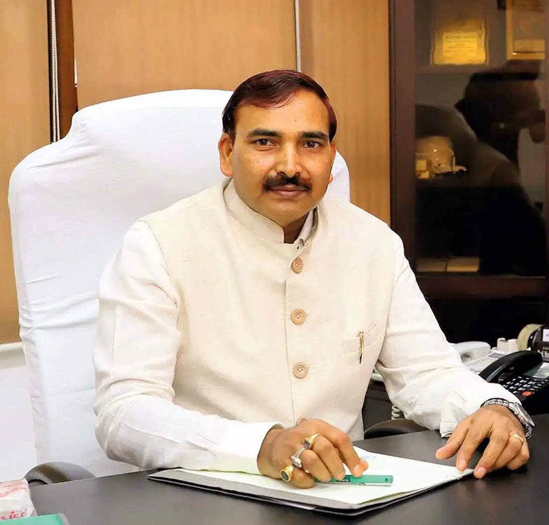 हिसार : सीडीओई के अंतर्गत संचालित सभी कार्यक्रम नियमित पाठ्यक्रमों के समकक्ष मान्यता प्राप्त : प्रो. नरसी राम बिश्नोई