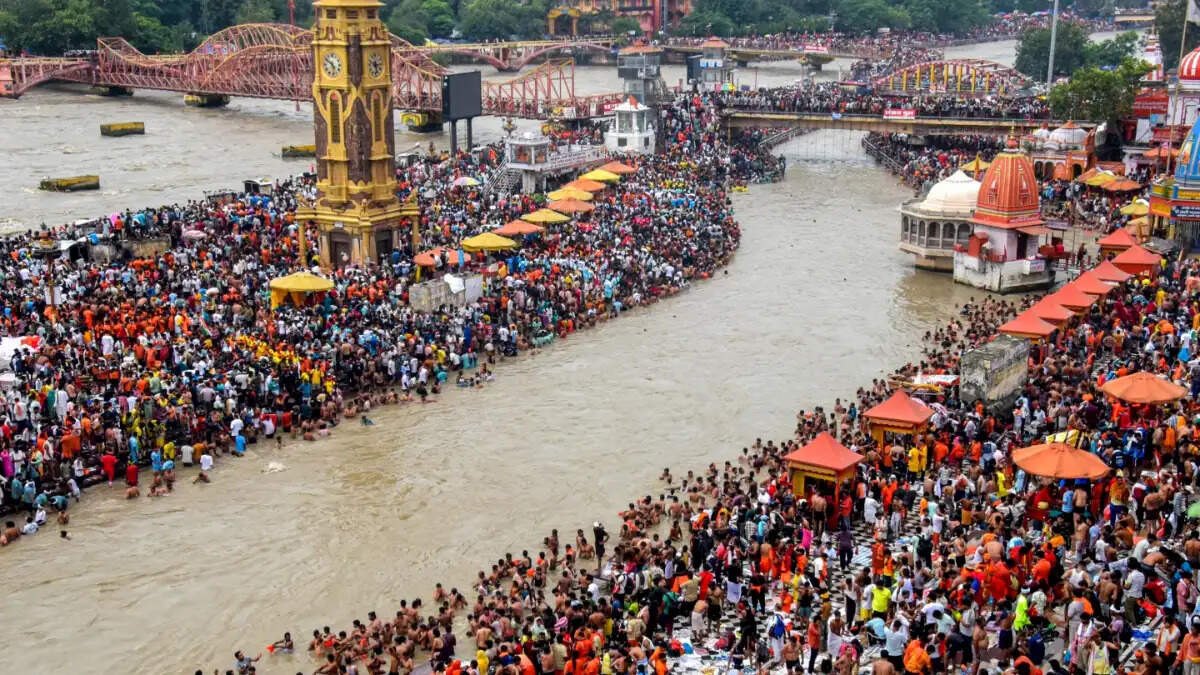 रेलवे ने अर्धकुंभ मेला अधिकारी का नया पद किया सृजित, आईआरटीएस चेतन तनेजा को सौंपी जिम्मेदारी