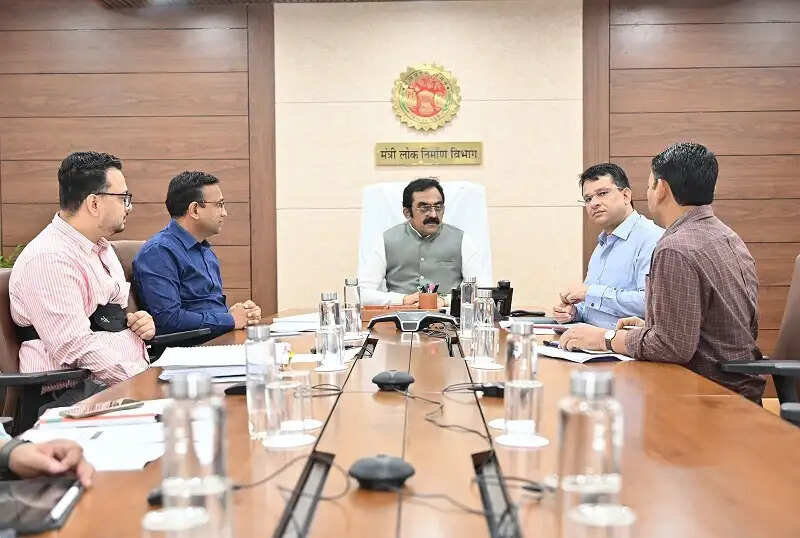 मध्य प्रदेश में पहली बार बैरियर-लेस टोलिंग का पायलट परीक्षण शुरू