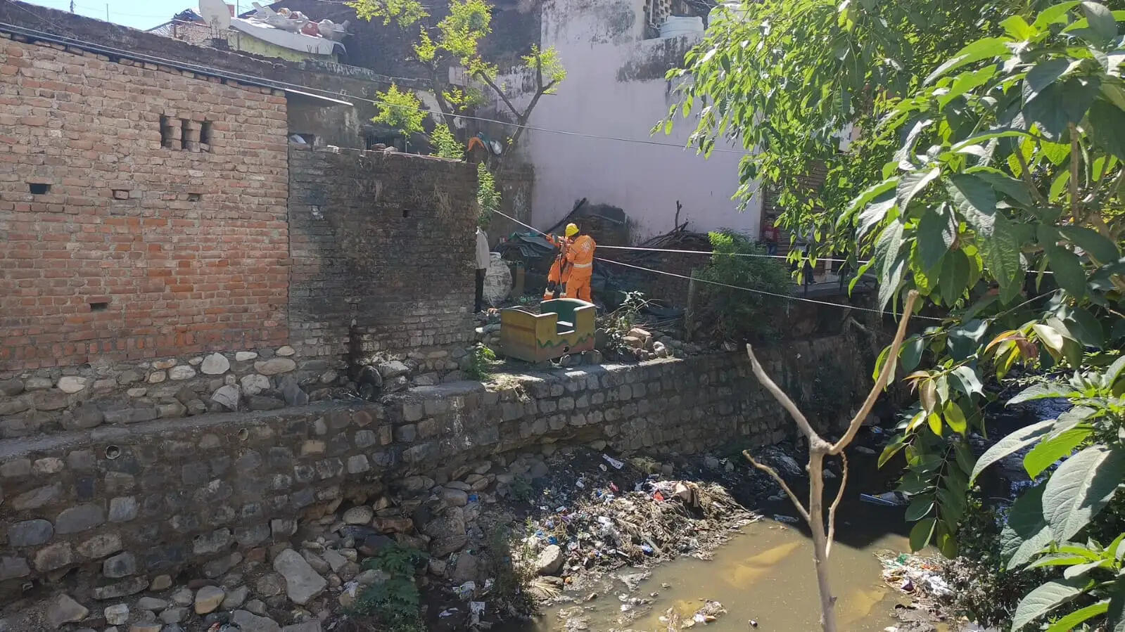 देहरादून के चार प्रमुख स्थलों पर आपदा प्रबंधन काे लेकर किया गया मॉक ड्रिल