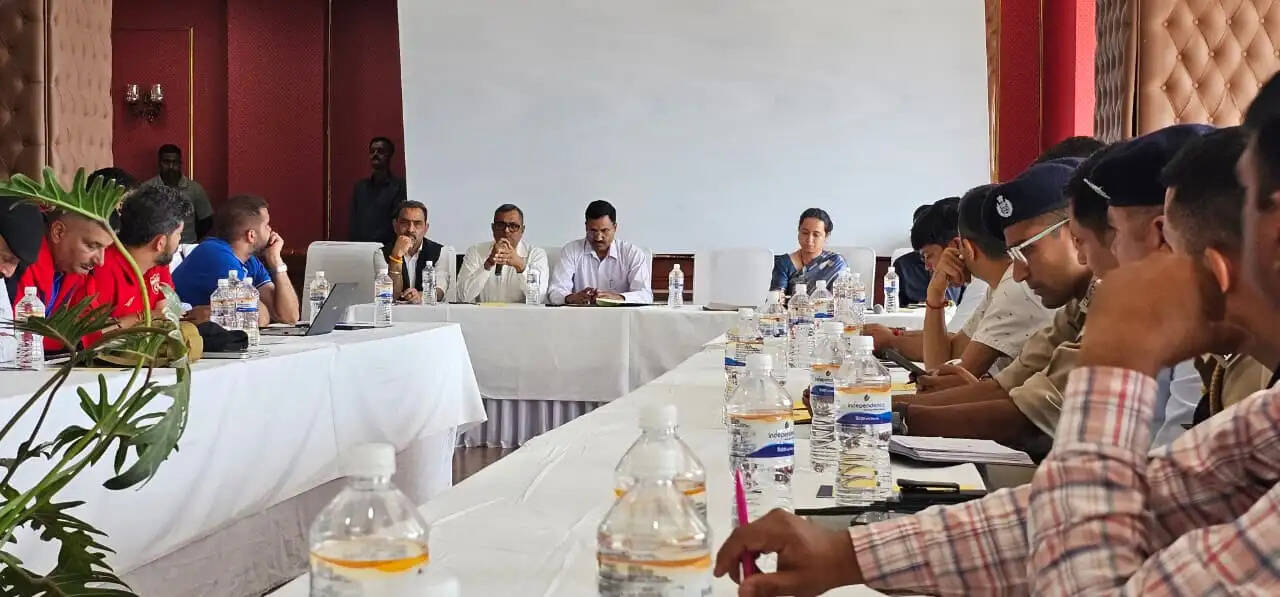 आईपीएल मैचों को लेकर उपायुक्त ने की तैयारियों की समीक्षा