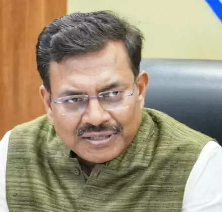 भविष्य की भर्तियों पर रोक, कार्यरत कर्मचारियों पर असर नहीं : मुख्य सचिव