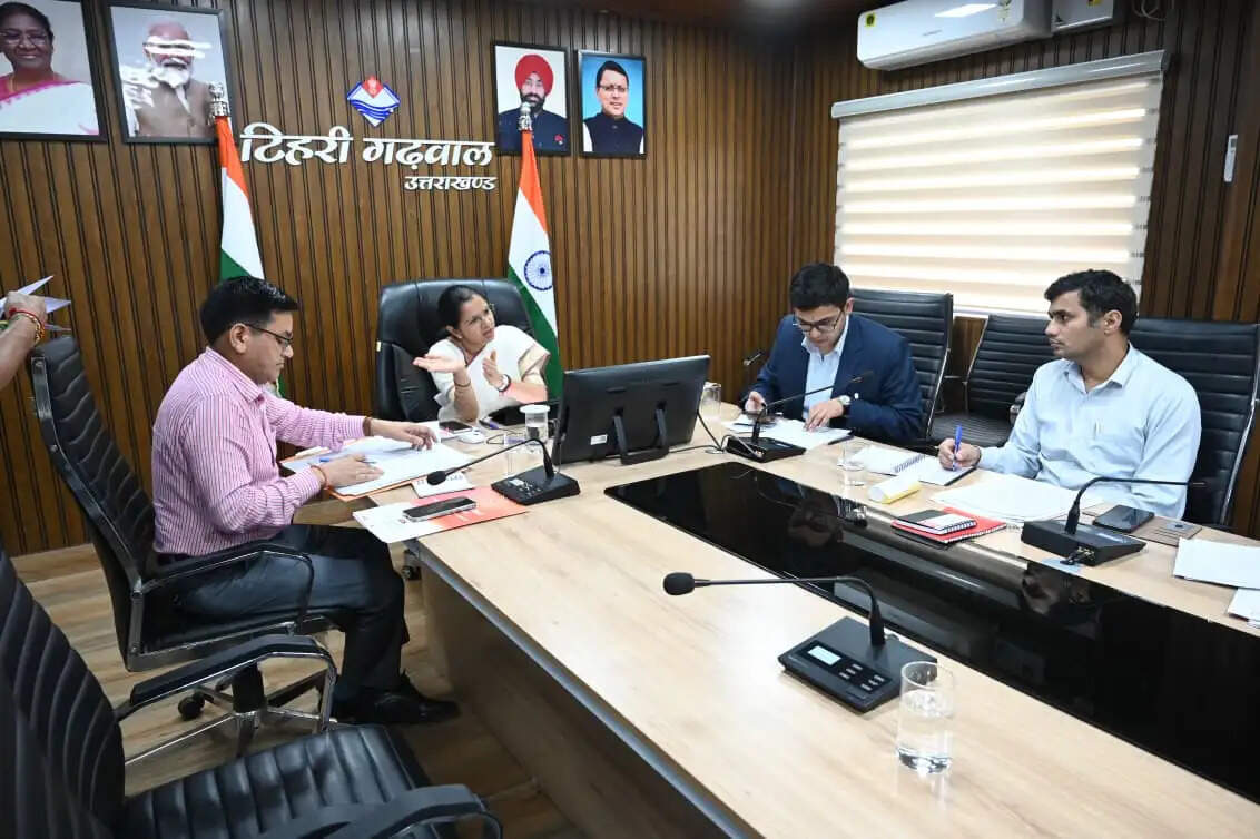 सुप्रीम कोर्ट के आदेश के अनुपालन में 15 सितम्बर तक उपलब्ध कराएं सूचनाः डीएम
