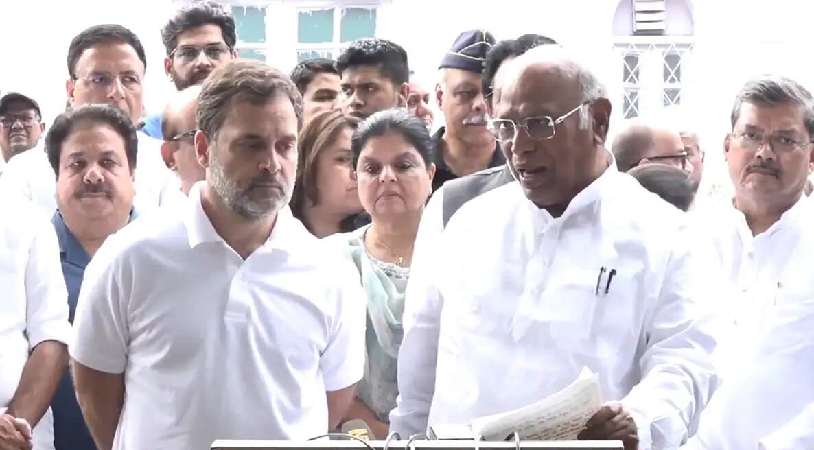 कांग्रेस कार्यसमिति का समर्थन : ऑपरेशन सिंदूर पर सेना के साथ एकजुटता