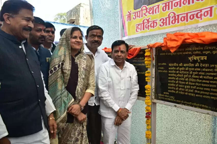 विकास कार्यों के लिए कोई भेद-भाव नहीं : उप मुख्यमंत्री देवड़ा