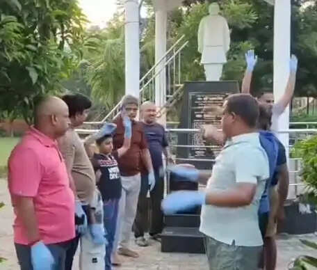 काशी प्रांत में स्वयंसेवकों ने चलाया वृहद स्वच्छता अभियान