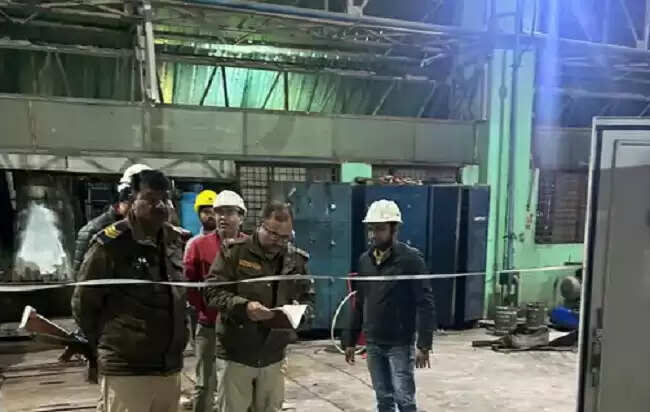 ग्वालियर में रेलवे की स्प्रिंग फैक्ट्री में गैस रिसाव से लगी आग, पांच कर्मचारी घायल