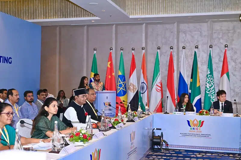 मोदी के नेतृत्व में विश्वसनीय वैश्विक भागीदार के रूप में तेजी से उभर रहा भारतः सारंग