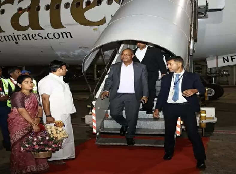 सेशेल्स के राष्ट्रपति सात दिन के दाैरे पर पहुंचे भारत, चेन्नई में हुआ स्वागत