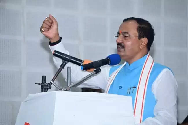 हर देशवासियों में देशभक्ति का ज्वालामुखी धधकना चाहिए : केशव प्रसाद मौर्य