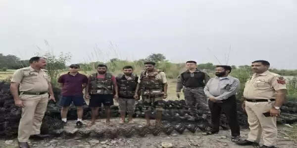 सेना के तेज अभियान में चेनाब नदी के द्वीप से छह ग्रामीणों को बचाया गया