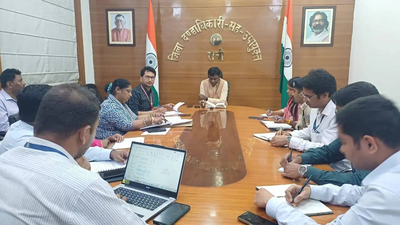 रांची में एलपीजी संकट पर सख्ती, एजेंसियों पर सुरक्षा बल होंगे तैनात