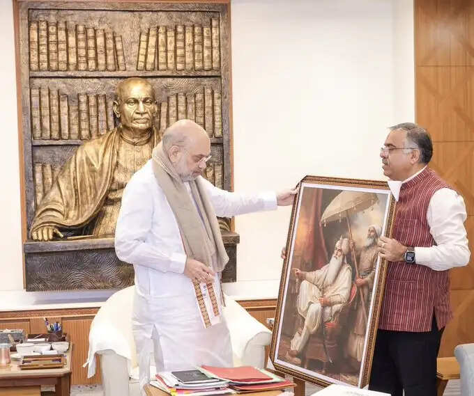 तरुण चुघ ने अमित शाह से की मुलाकात, पंजाब की बिगड़ती कानून-व्यवस्था पर की चर्चा