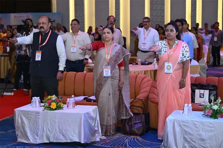 केयर इकोनॉमी विकसित छत्तीसगढ़ की आधारभूत आवश्यकता : मंत्री लक्ष्मी राजवाड़े