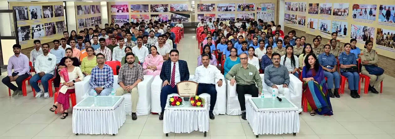 हिसार : शिक्षा व सही दिशा में करियर निर्माण अपराध की राह से बचने का सबसे सशक्त उपाय : राजपाल सिंह