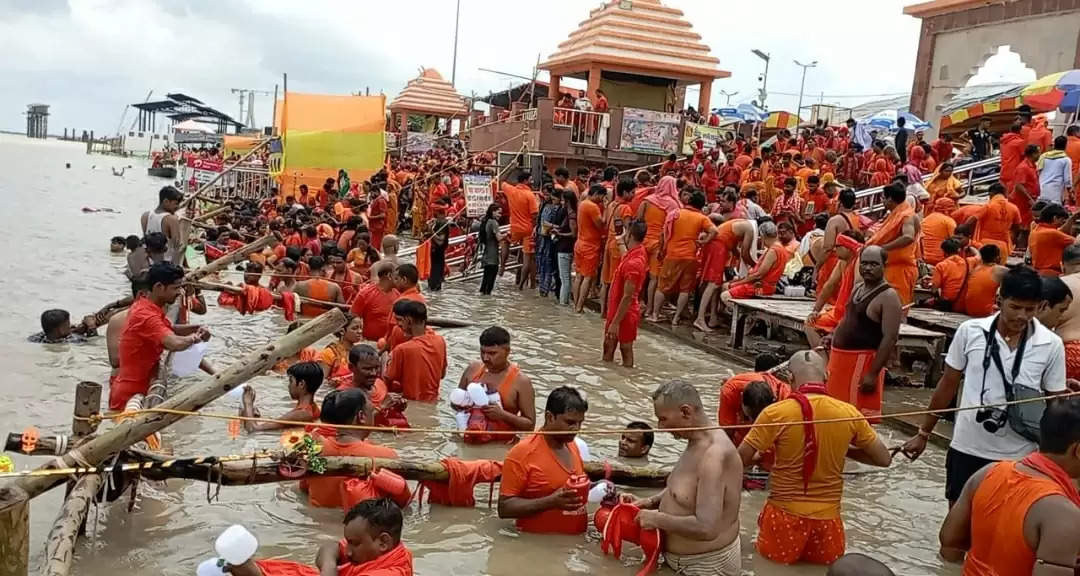 हर हर महादेव के नारे से गुंजायमान हुआ शिवालय