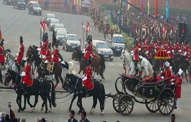 बीटिंग रिट्रीट के दौरान भारतीय धुनों से गूंज उठा राजसी रायसीना हिल्स