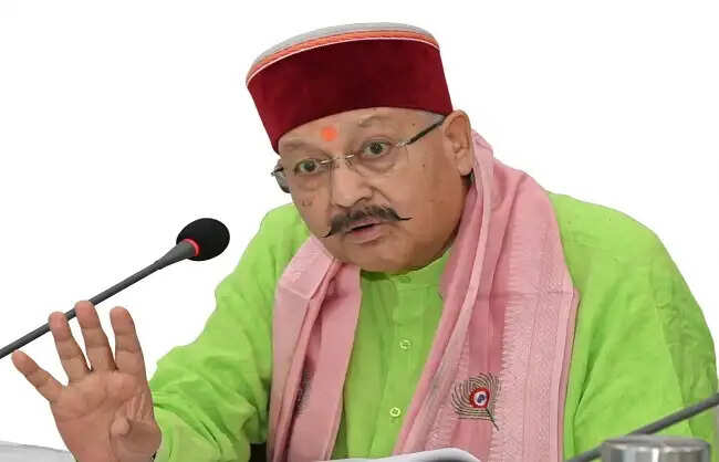 बदरीनाथ में सांस्कृतिक कार्यक्रम पर विवाद, सतपाल महाराज बोले- प्रतिबंध के दावे तथ्यहीन