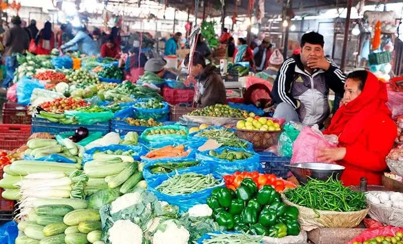 नेपाल में महंगाई चरम पर, सब्जियों की कीमत में ३०० प्रतिशत से अधिक की वृद्धि