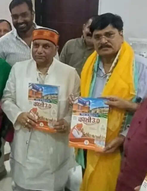 भाजपा के यूपी सह प्रभारी ने किया विरासत और विकास का संगम, काशी 3.0 पुस्तक का विमोचन