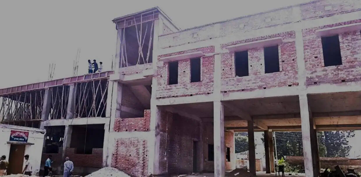 अयोध्या पुलिस लाइन में अग्निशमन केंद्र के प्रशासनिक भवन का निर्माण