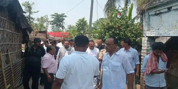 राघोपुर के करजाईन पंचायत में जन संवाद कार्यक्रम, ग्रामीणों की समस्याएं सुन मंत्री ने दिए समाधान के निर्देश