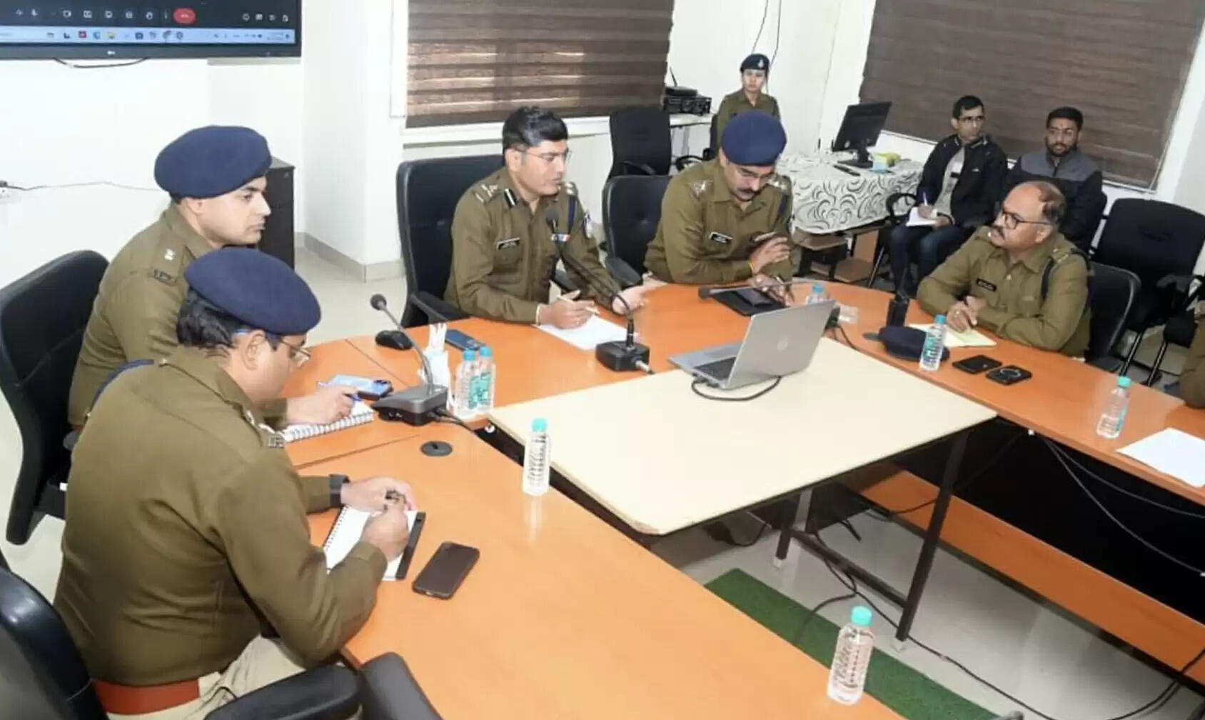 अंग्रेजी नववर्ष पर कड़ी सुरक्षा करें: डीआईजी भसीन