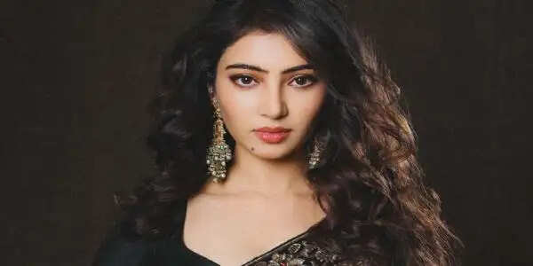 सारा अर्जुन फिल्मी पर्दे पर बनेंगी मधुबाला