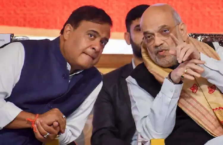 अमित शाह ने मुख्यमंत्री को फोन कर बाढ़ से उत्पन्न हालात का लिया जायजा