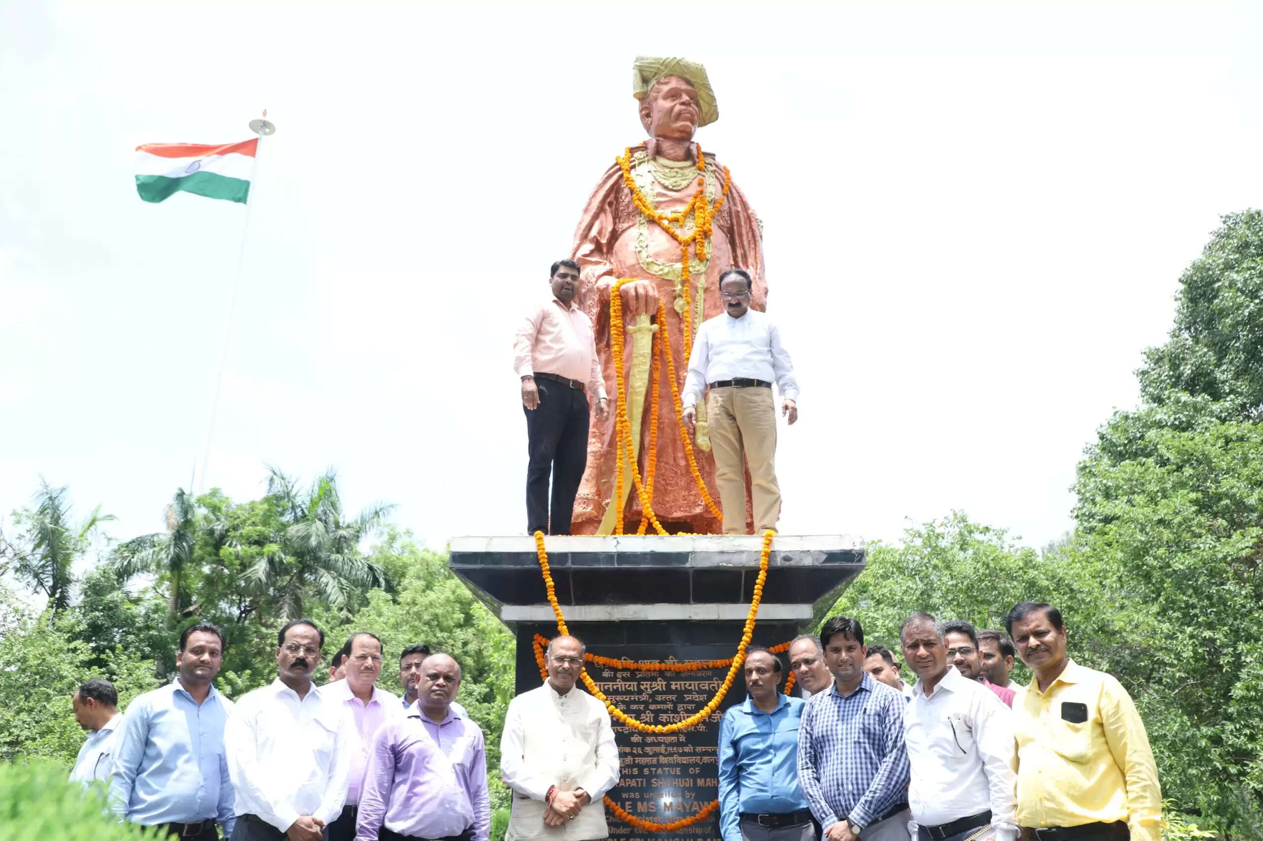 छत्रपति महाराज के बताए आदर्शों पर चलकर निरंतर प्रगति के पथ पर अग्रसर है सीएसजेएम विश्वविद्यालय : कुलपति