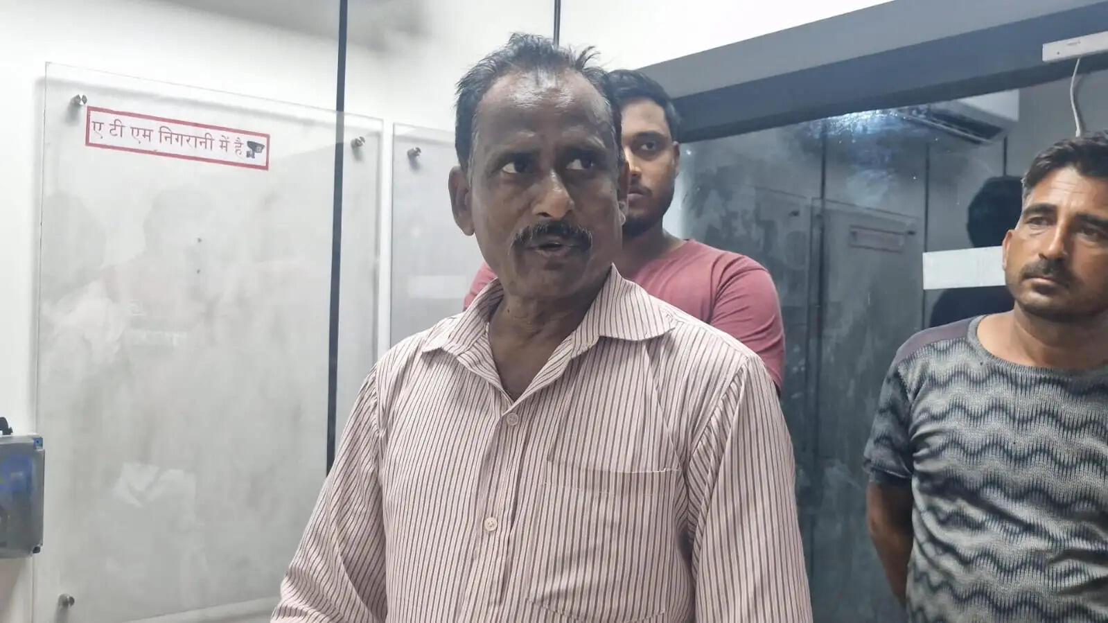 सावधान-कठुआ में एटीएम पर कार्ड बदलने वाला गिरोह सक्रिय, कार्ड बदलकर 67 हजार उड़ाए