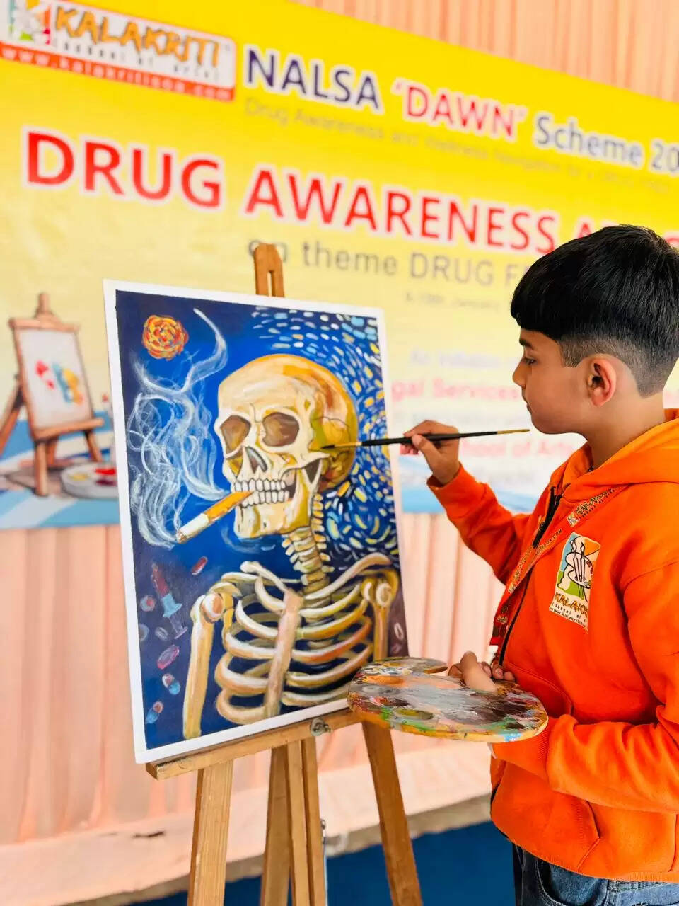 कलाकृति स्कूल ऑफ आर्ट्स में लगा नशा मुक्ति चित्रकला शिविर