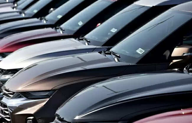 दिसंबर 2025 में यात्री वाहनों की बिक्री सालाना आधार पर 27 फीसदी बढ़ी: सियाम