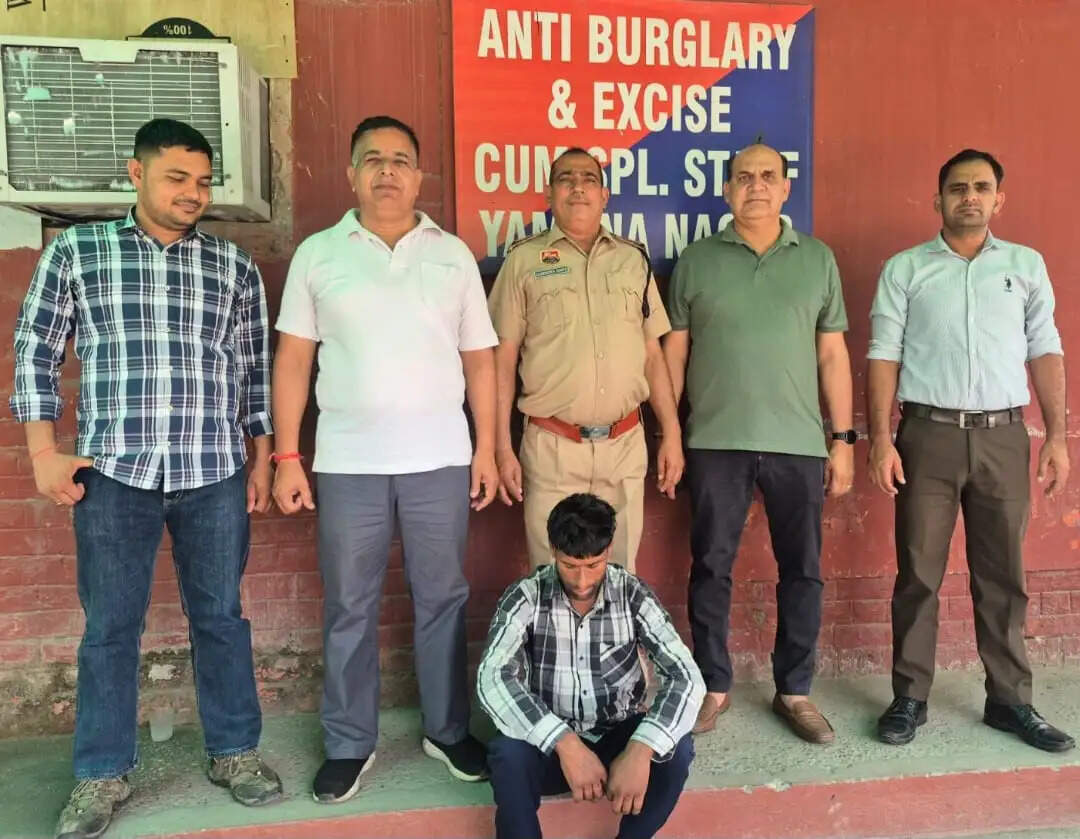 यमुनानगर: घरेलू सहायक निकला चोर,गिरफ्तार