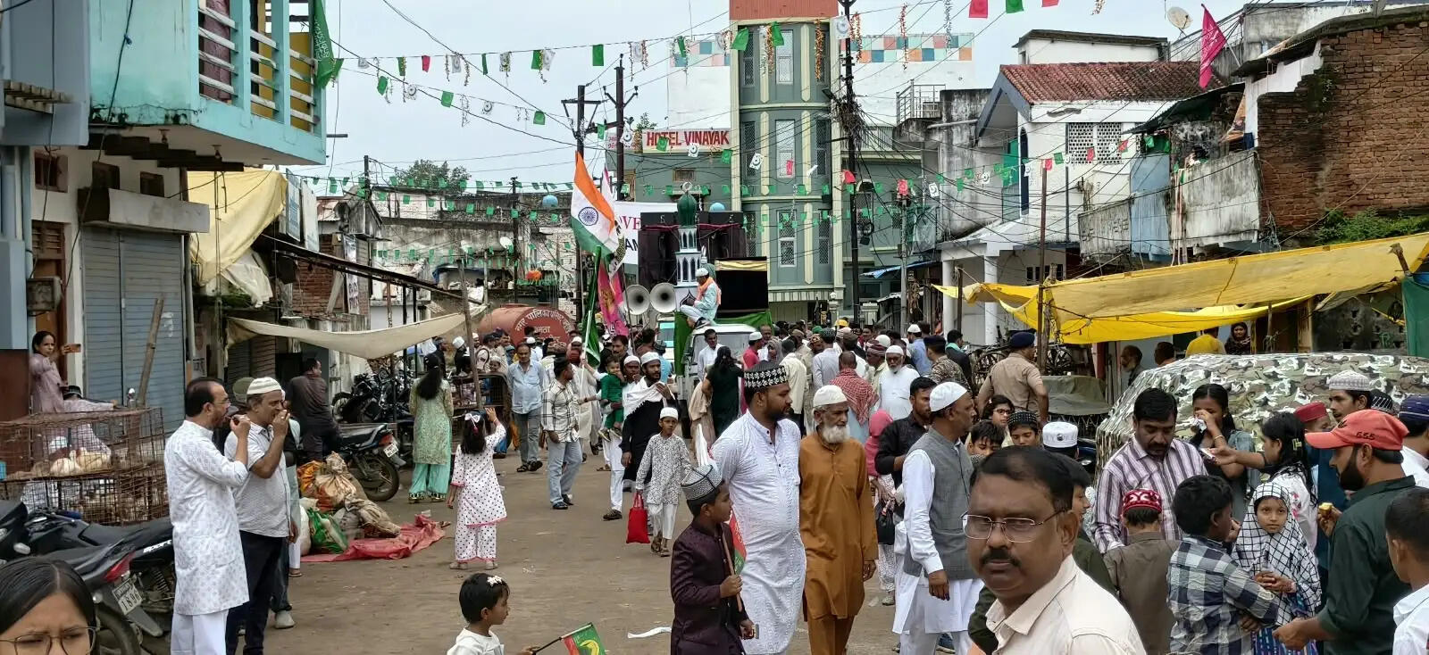अनूपपुर: ईद-ए मिलाद उन नबी धूमधाम से मनाई, मुस्लिम धर्मावलंबियों ने मांगी अमन की दुआ