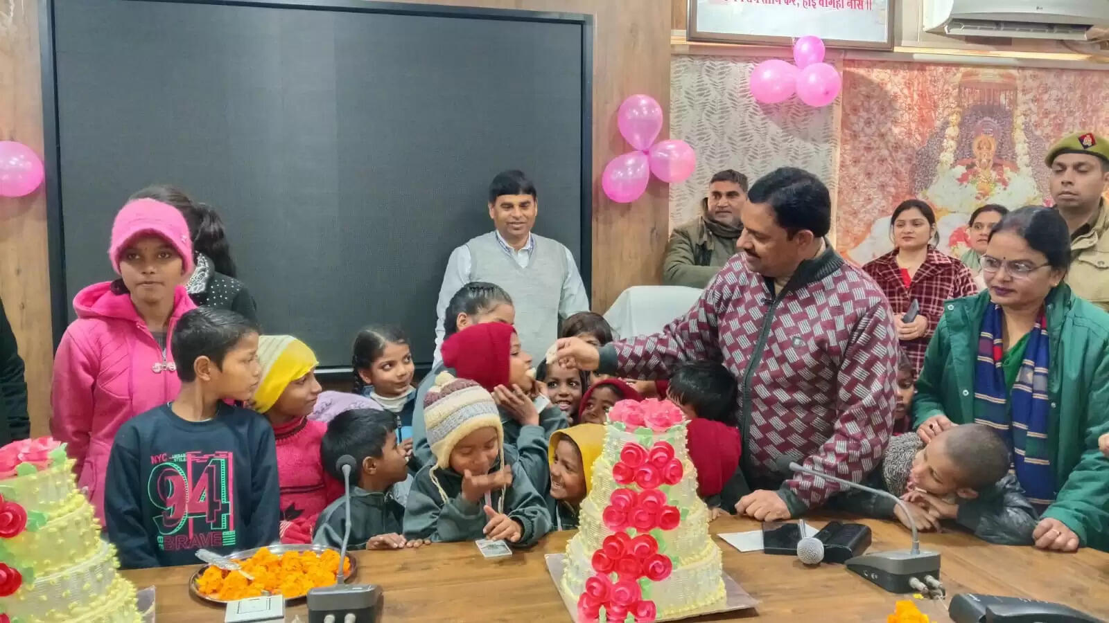 औरैया में वीर बाल दिवस पर बच्चों ने देखा पीएम के संबोधन का सजीव प्रसारण