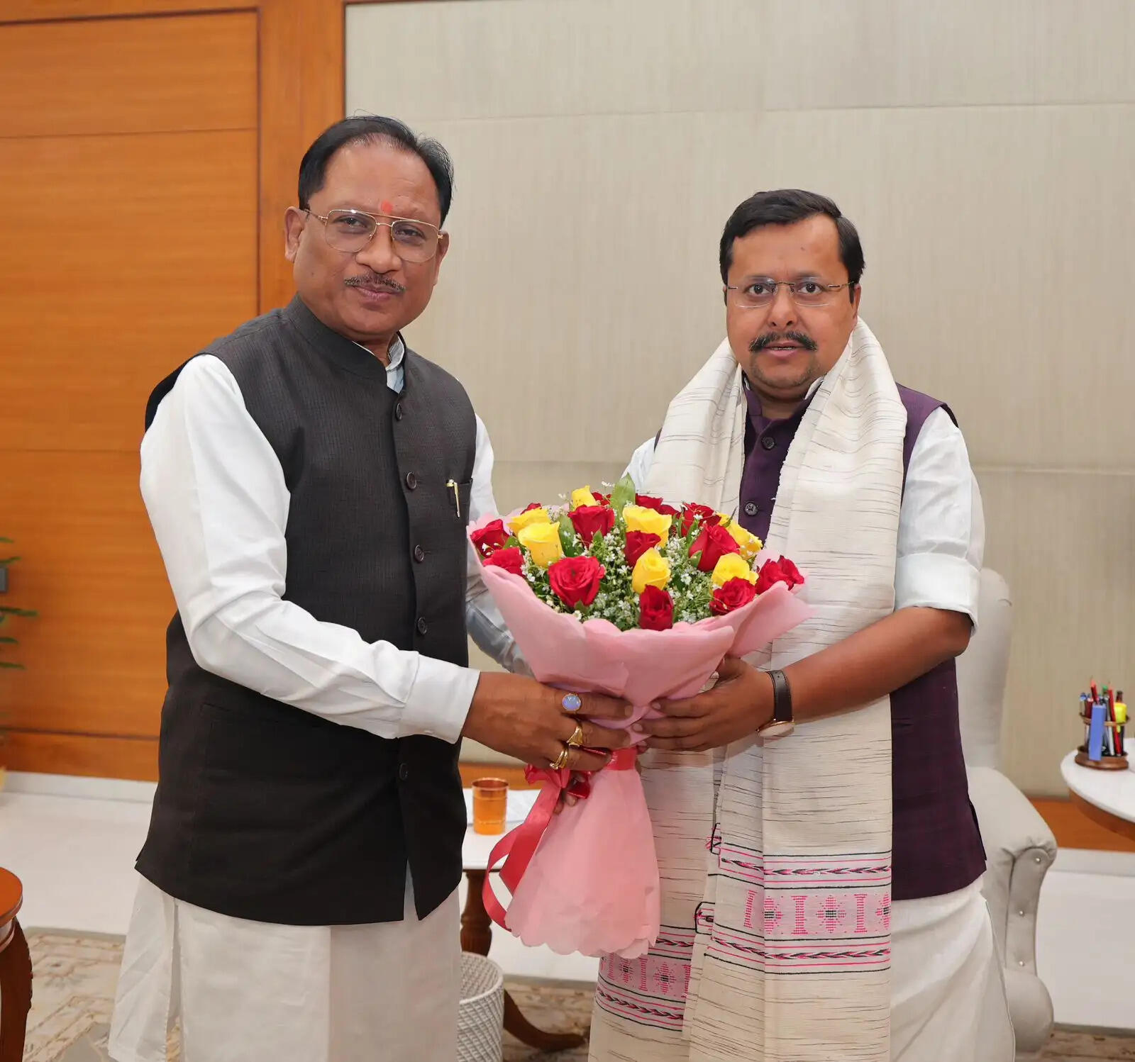 विष्णुदेव साय ने नितिन नवीन से की मुलाकात