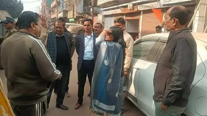 ग्वालियरः कलेक्टर ने किया जल सुनवाई में प्राप्त शिकायतों के निराकरण का मौका मुआयना