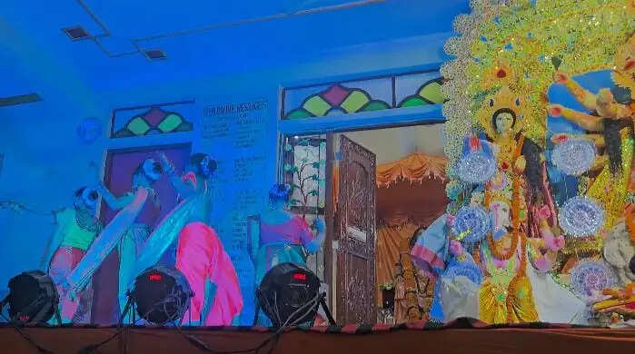 भक्ति और प्रतिभा का अद्भुत संगम : भारत सेवाश्रम संघ में नृत्य प्रतियोगिता ने बांधा समां