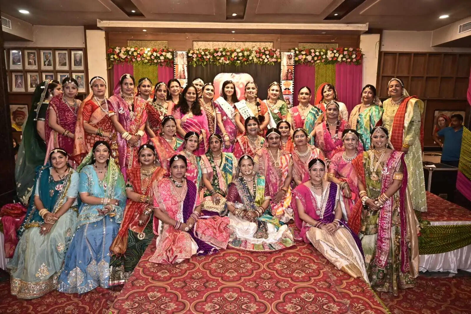 माहेश्वरी महिला संगठन ने हर्षोल्लास से मनाया 'लहरियो तीज उत्सव', स्वाति बाहेती बनीं 'तीज क्वीन'