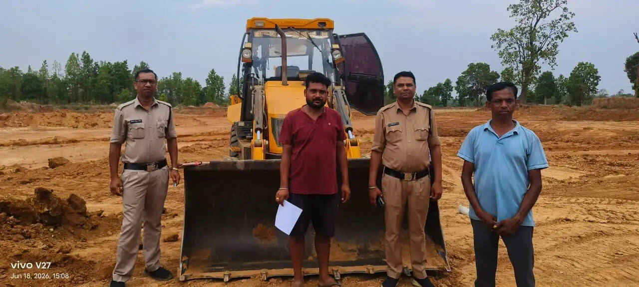 फरसियां में मुरूम का अवैध उत्खनन, खनिज विभाग ने जब्त किया जेसीबी