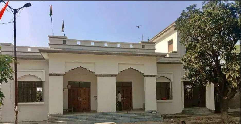 आस्था से अर्थ : 300 साल पुराने अल्पज्ञात सिद्धनाथ धाम का सौंदर्यीकरण अंतिम चरण में