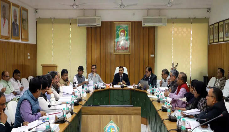 गुरु जम्भेश्वर विश्वविद्यालय ने कई रोजगारपरक कोर्स आरंभ किए : प्रो. नरसीराम