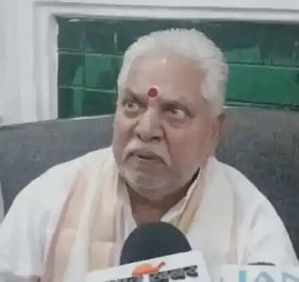 प्रशांत किशाेर लगातार बढ़त पर बाेले प्रेम कुमार - अंतिम नतीजा ही होगा निर्णायक